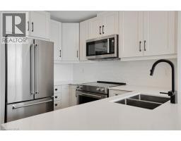 60 CHARLES Street W UnitNo. 1904 - 10