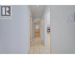 20 ROSSLINN Road - 19