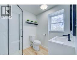 20 ROSSLINN Road - 27