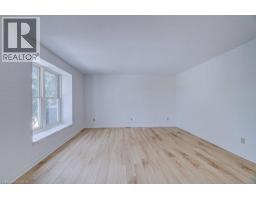 20 ROSSLINN Road - 34