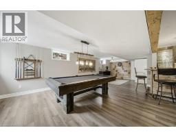 24 COTTONWOOD Crescent - 31