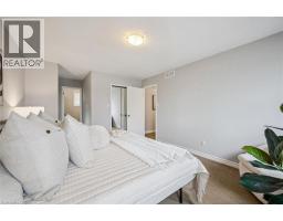 59 BAYNE Crescent - 19