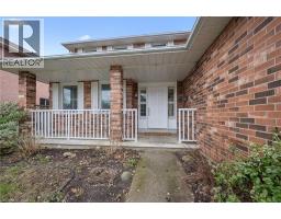 59 BAYNE Crescent - 2