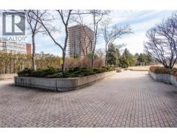 265 WESTCOURT Place UnitNo. 705 - 39