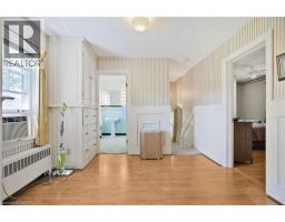 48 GARNER Road W - 19