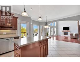 510 FOREST GATE Crescent - 11