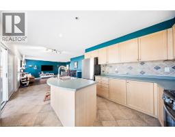 132 BLACKBURN Drive - 17