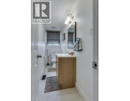 55 WENTWORTH Court - 17