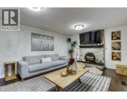 55 WENTWORTH Court - 19