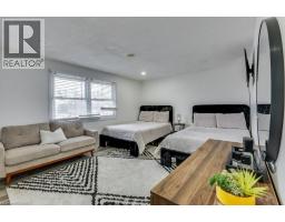 55 WENTWORTH Court - 27