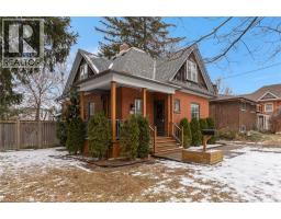 338 LAUREL Street - 1