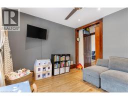 338 LAUREL Street - 13