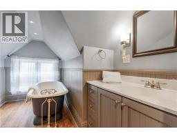 338 LAUREL Street - 22