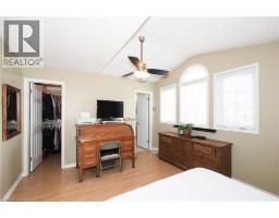 224 INVERHURON Crescent UnitNo. A - 18