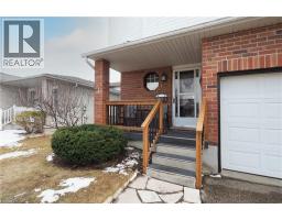 224 INVERHURON Crescent UnitNo. A - 2