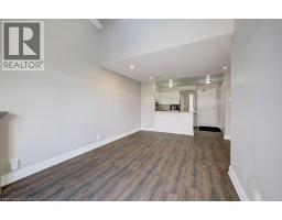 41 VALLEYVIEW Road UnitNo. 35 - 11