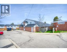 41 VALLEYVIEW Road UnitNo. 35 - 2