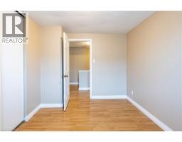 89 ROLLING MEADOWS Drive - 21