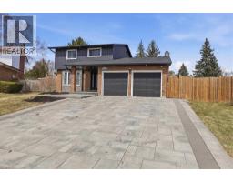 112 WHITE OAK Place - 2