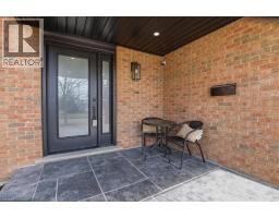 112 WHITE OAK Place - 4