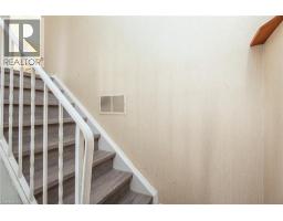 135 VINTAGE Crescent - 37