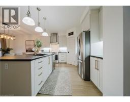 22 BETTSCHEN Lane - 10