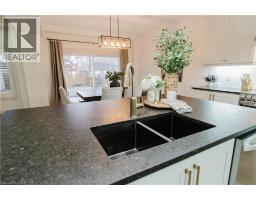 22 BETTSCHEN Lane - 12