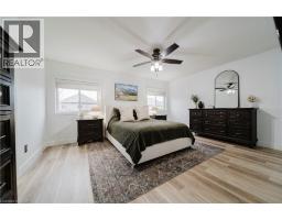 22 BETTSCHEN Lane - 31