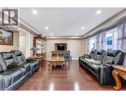 334 APPLE HILL Crescent - 12