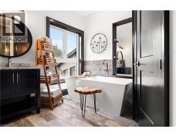 517 BLAIR CREEK Drive - 31