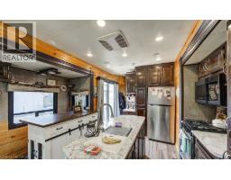 495856 10TH Line UnitNo. 92 - 12