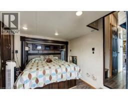 495856 10TH Line UnitNo. 92 - 21