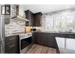 475 CAMPBELL Street W - 17