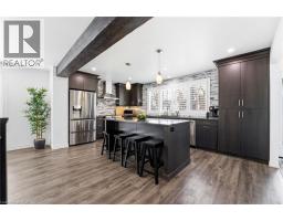 475 CAMPBELL Street W - 3