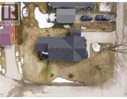 475 CAMPBELL Street W - 8