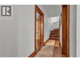 158 HOPE Street E - 16