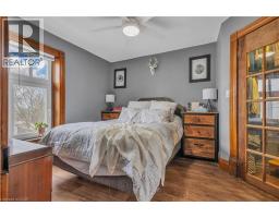 158 HOPE Street E - 17