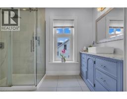 158 HOPE Street E - 19