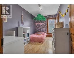 158 HOPE Street E - 21