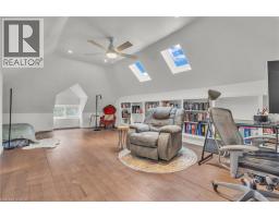 158 HOPE Street E - 24