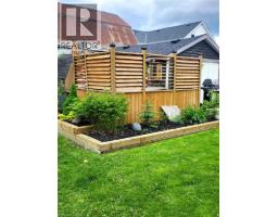 158 HOPE Street E - 47