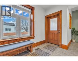 158 HOPE Street E - 5