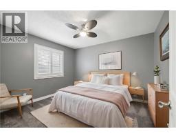 555 SANDBANKS Crescent - 24