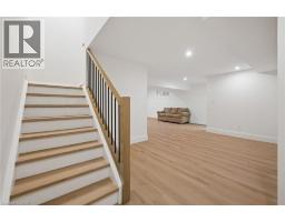 555 SANDBANKS Crescent - 30