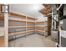 555 SANDBANKS Crescent - 38