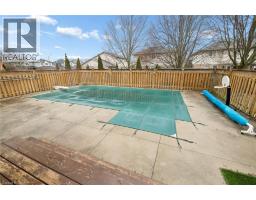 555 SANDBANKS Crescent - 42