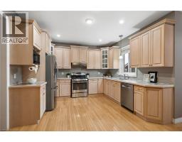 555 SANDBANKS Crescent - 8