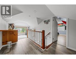 1 HUGHSON Street - 20