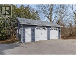 1 HUGHSON Street - 33