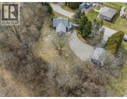 1 HUGHSON Street - 46